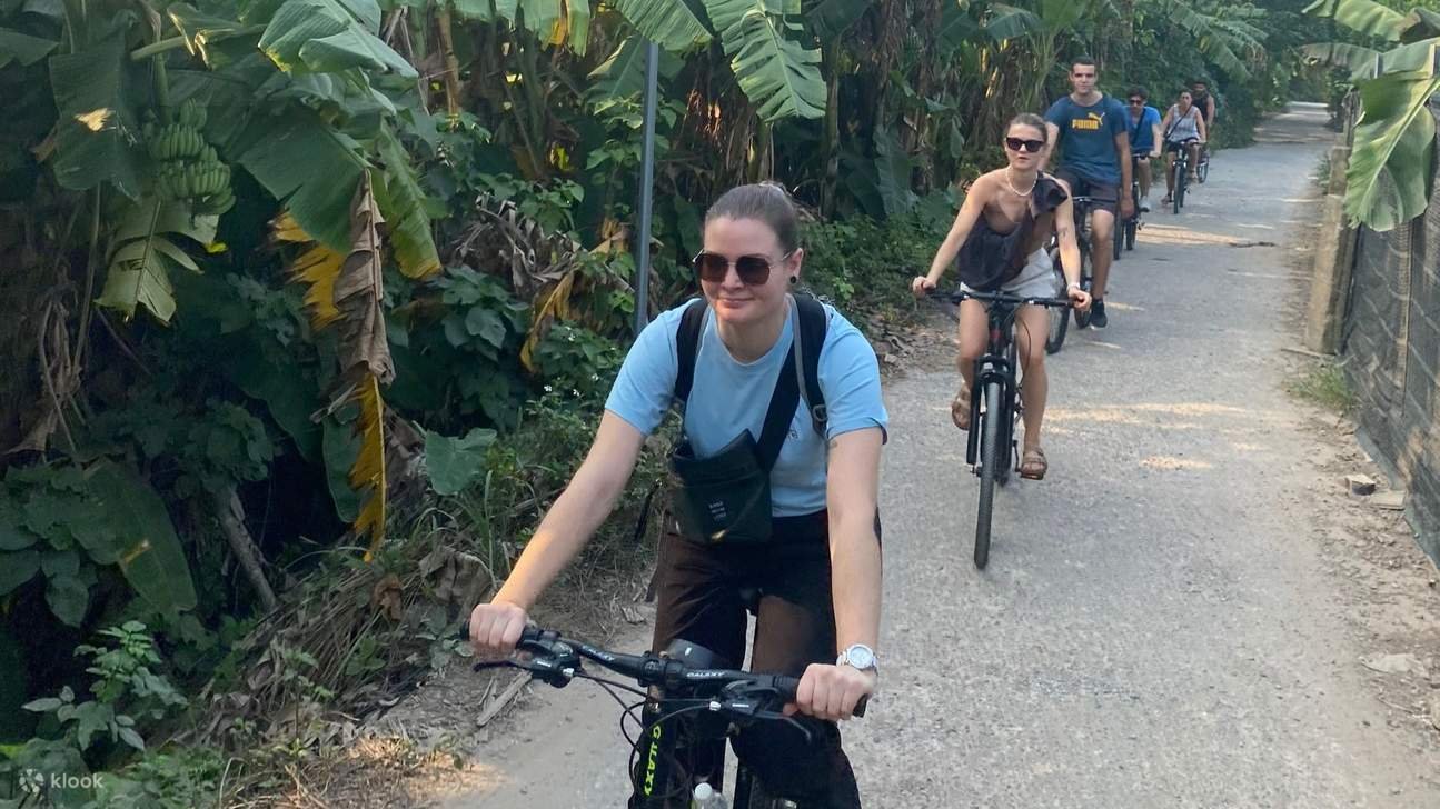 Hanoi Countryside Bicycle Tour Van Huong Tho Ha Village 1 Day